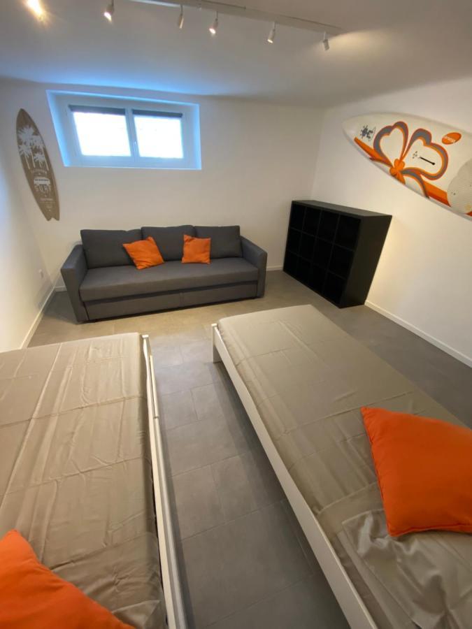 Appartement Rez De Villa Proche Port Et Plages De Sanary Exteriör bild