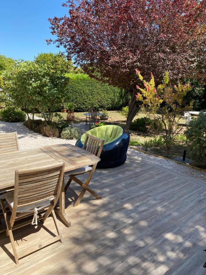 Appartement Rez De Villa Proche Port Et Plages De Sanary Exteriör bild