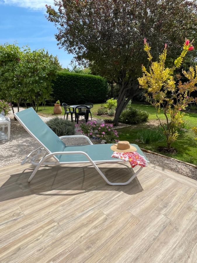 Appartement Rez De Villa Proche Port Et Plages De Sanary Exteriör bild